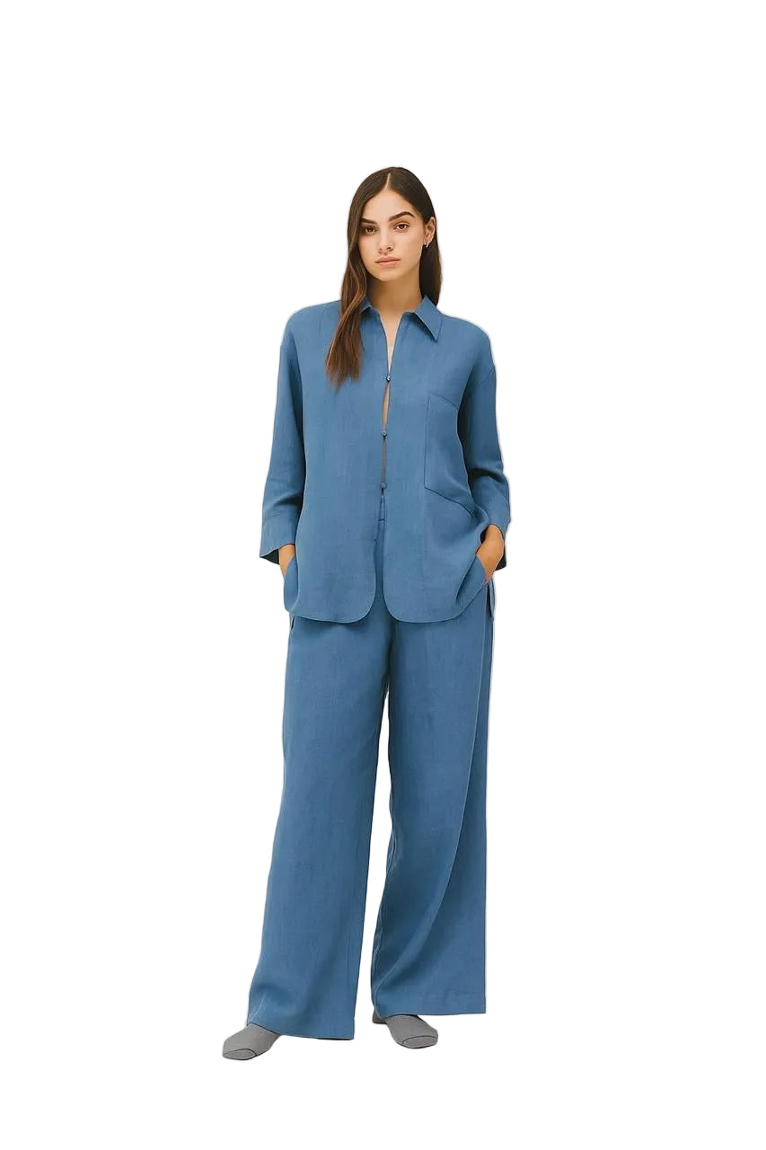 Ensemble pantalon bleu ciel monochrome