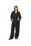 Ensemble noir monochrome