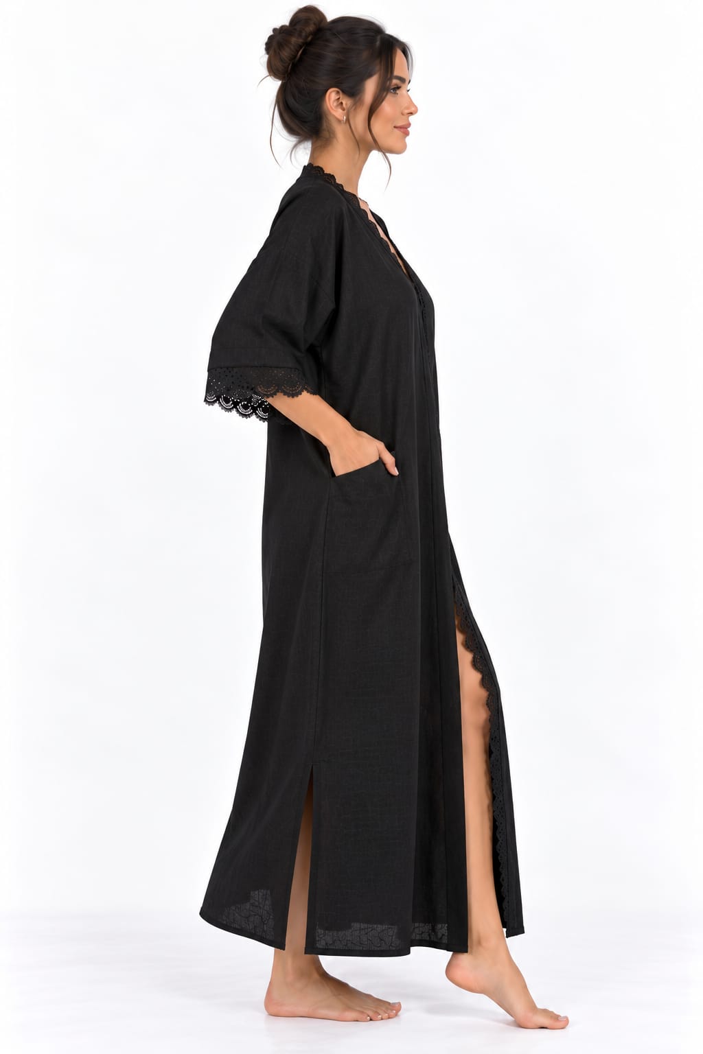 Robe longue « Yasmine » Tissu texturé aspect lin noir & dentelle ajourée